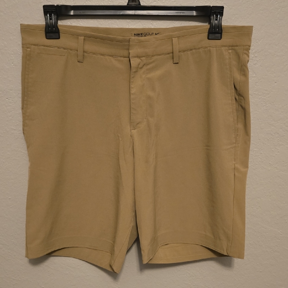 Nike Men's Dry Fit, Flat Front Khaki Shorts, 34